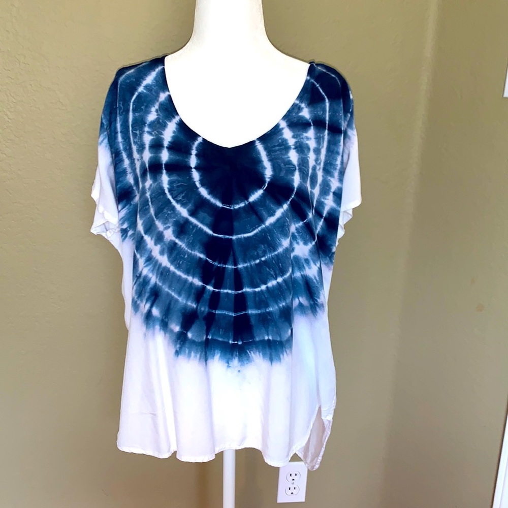 Alya high low summer tie dye t-shirt